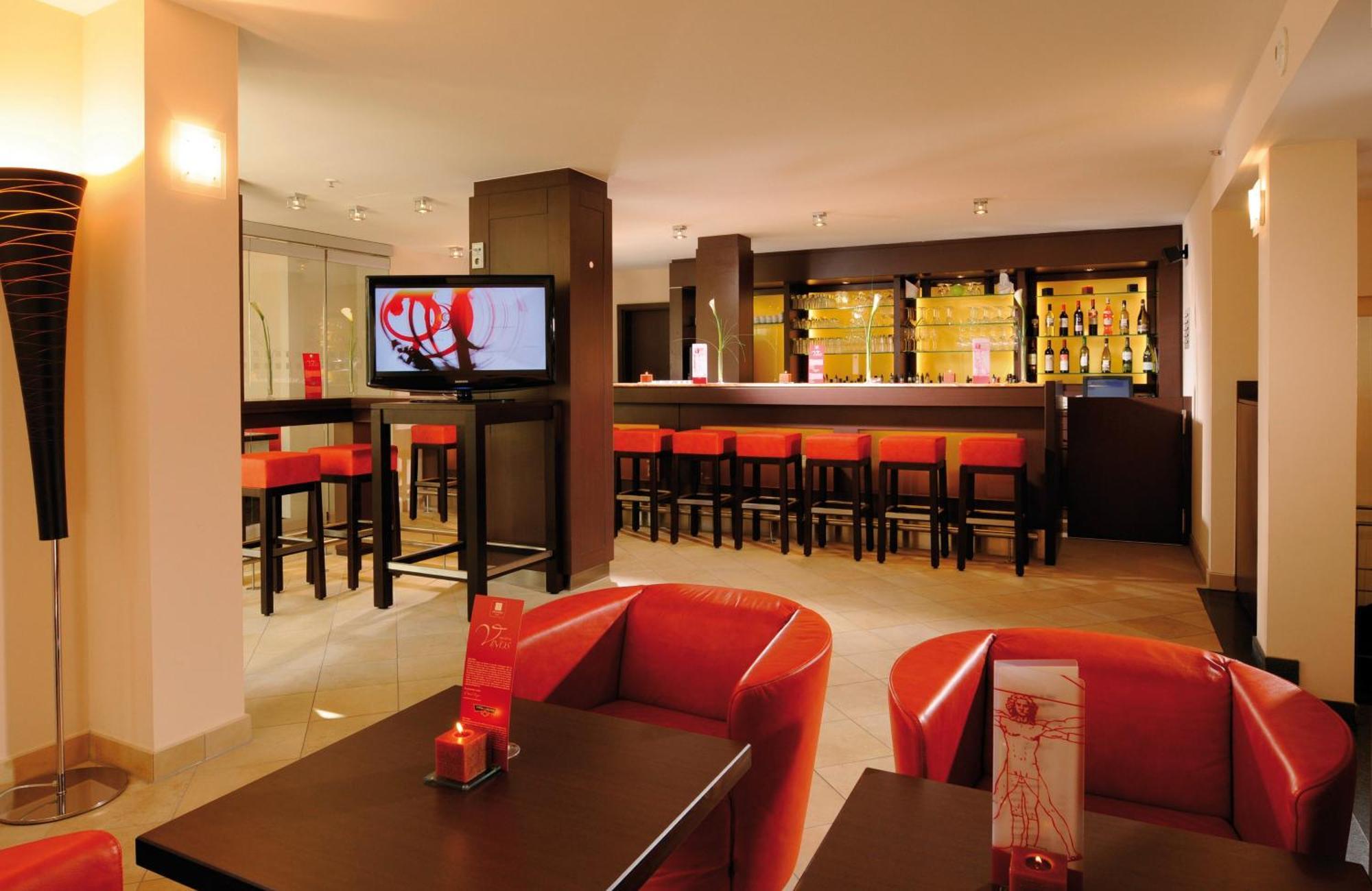 Leonardo Center Hotel